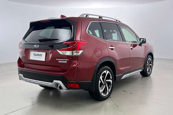 2022 Subaru Forester Hybrid S S5 thumb-4