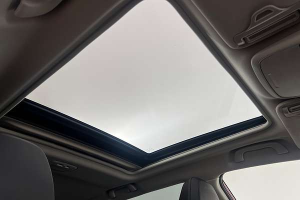 2022 Subaru Forester Hybrid S S5 thumb-16