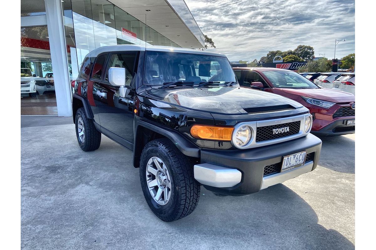 2014 Toyota FJ Cruiser GSJ15R