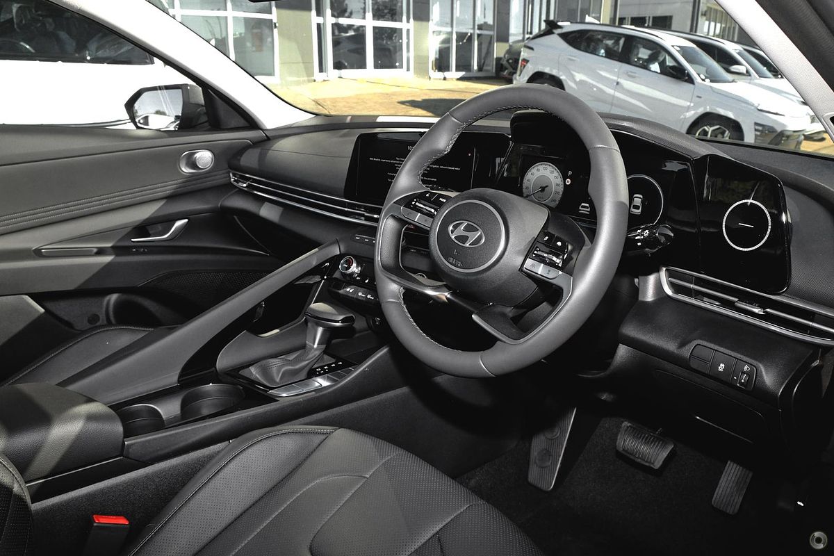2025 Hyundai i30 Premium CN7.V4