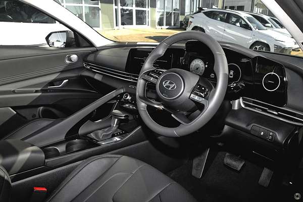 2025 Hyundai i30 Premium CN7.V4