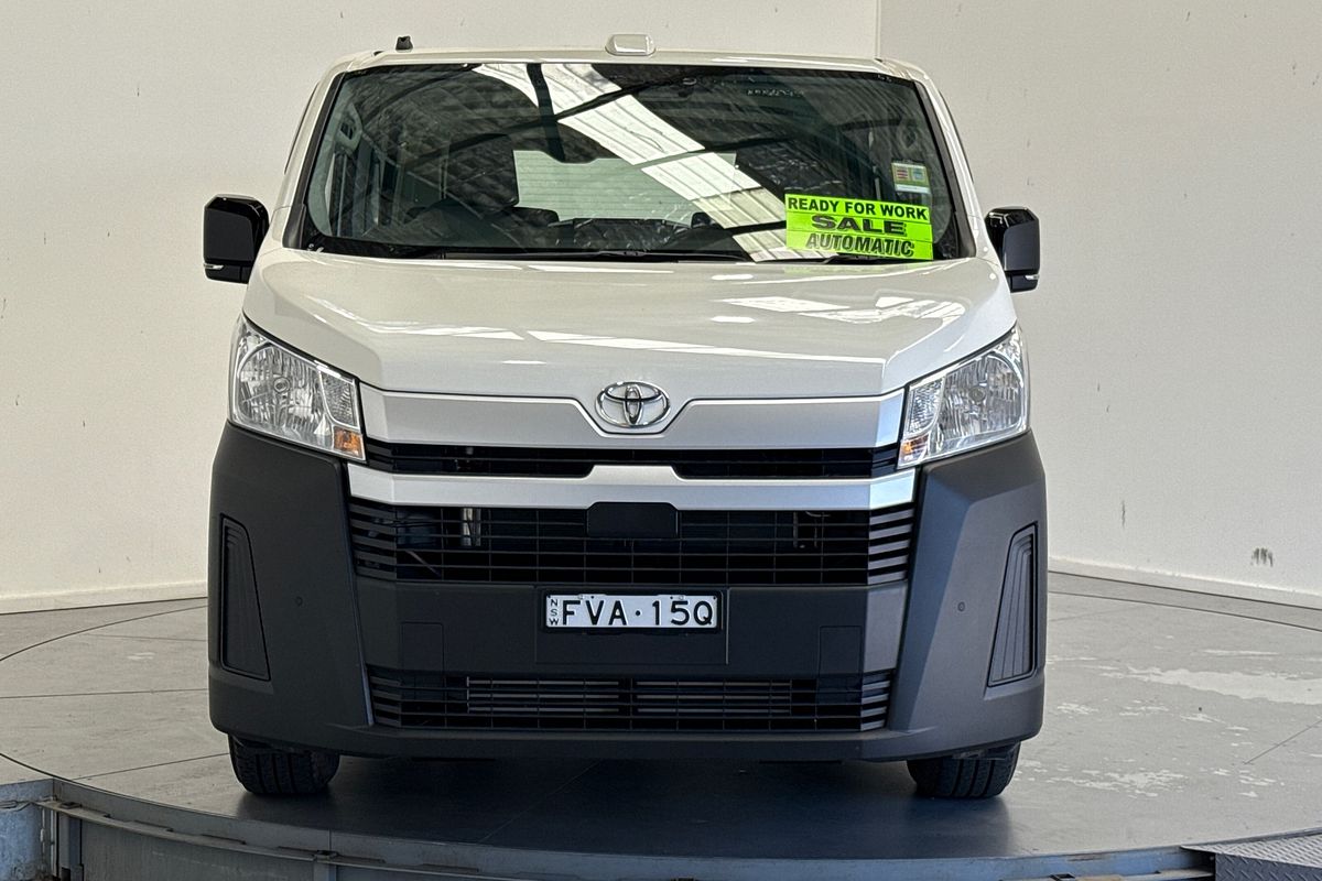 2025 Toyota Hiace GDH300R LWB