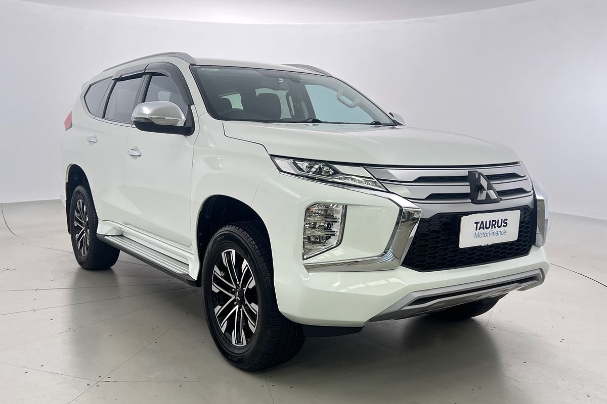 2022 Mitsubishi Pajero Sport GLS QF