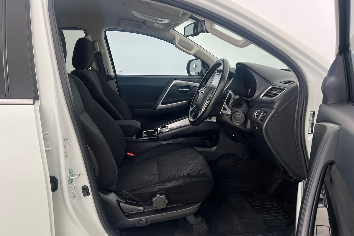 2022 Mitsubishi Pajero Sport GLS QF