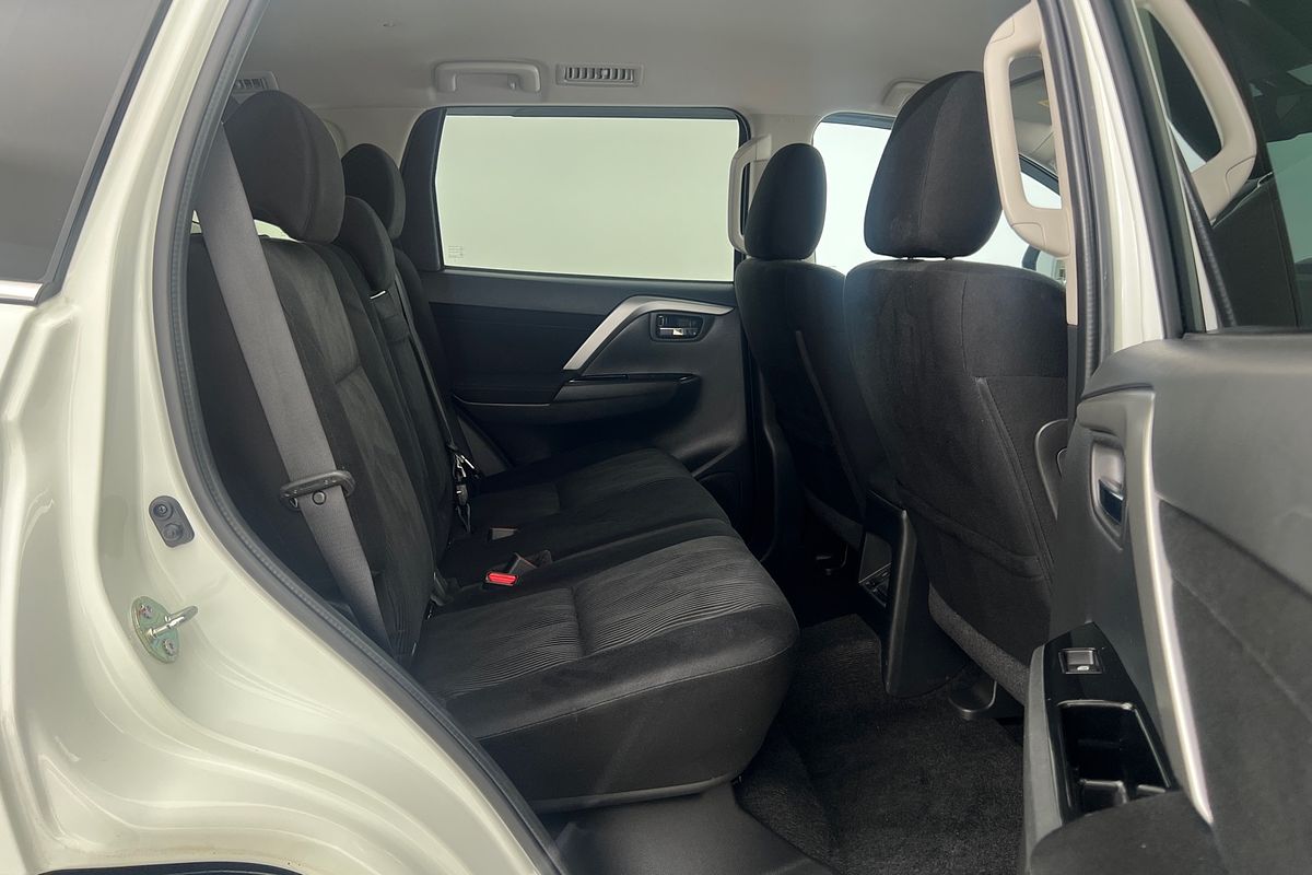 2022 Mitsubishi Pajero Sport GLS QF