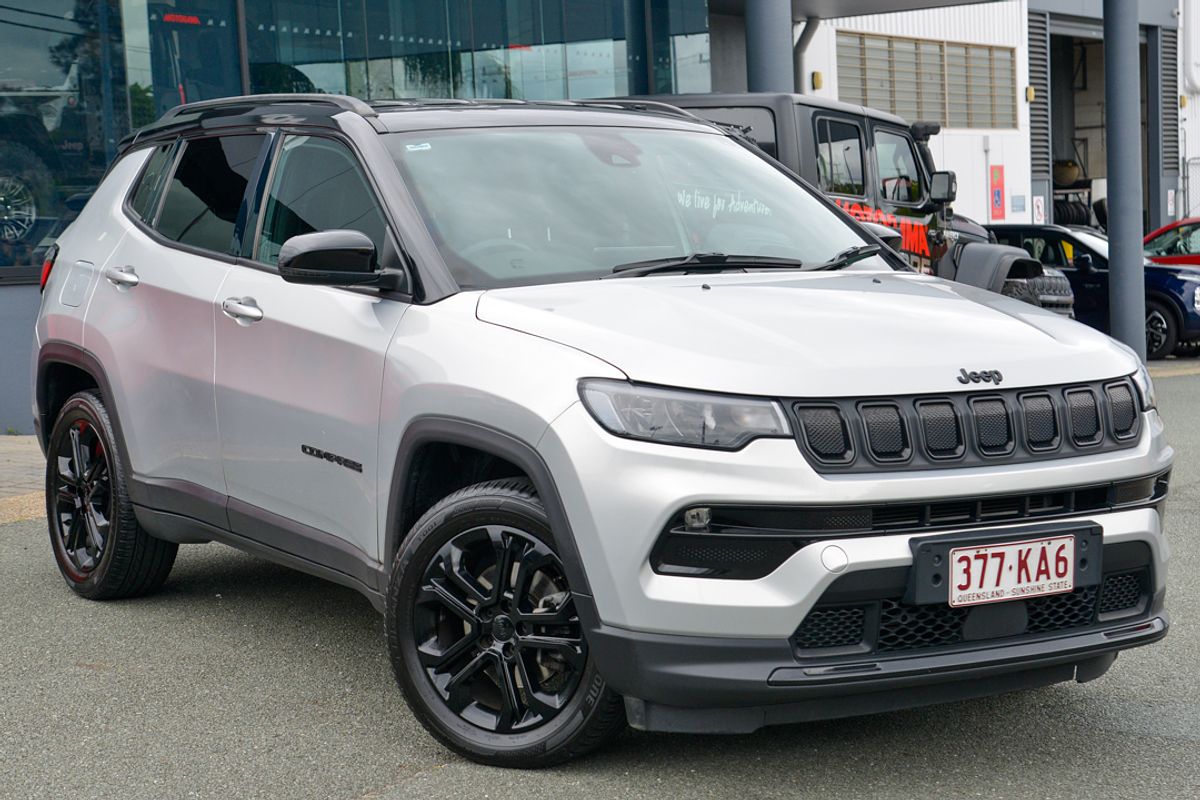 2023 Jeep Compass Night Eagle M6