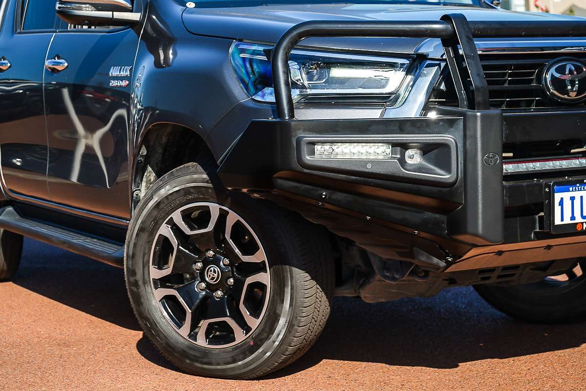 2022 Toyota Hilux SR5 GUN126R 4X4