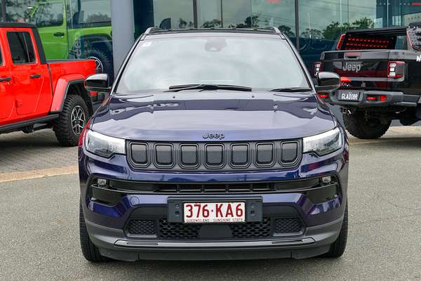 2023 Jeep Compass Night Eagle M6 thumb-2