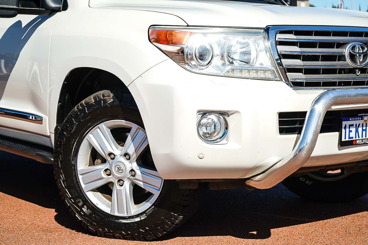 2013 Toyota Landcruiser Sahara VDJ200R