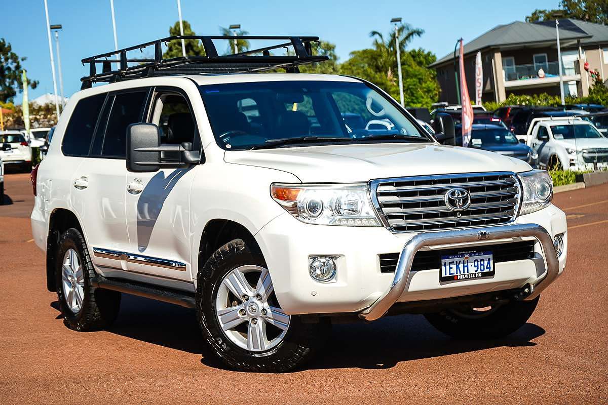2013 Toyota Landcruiser Sahara VDJ200R