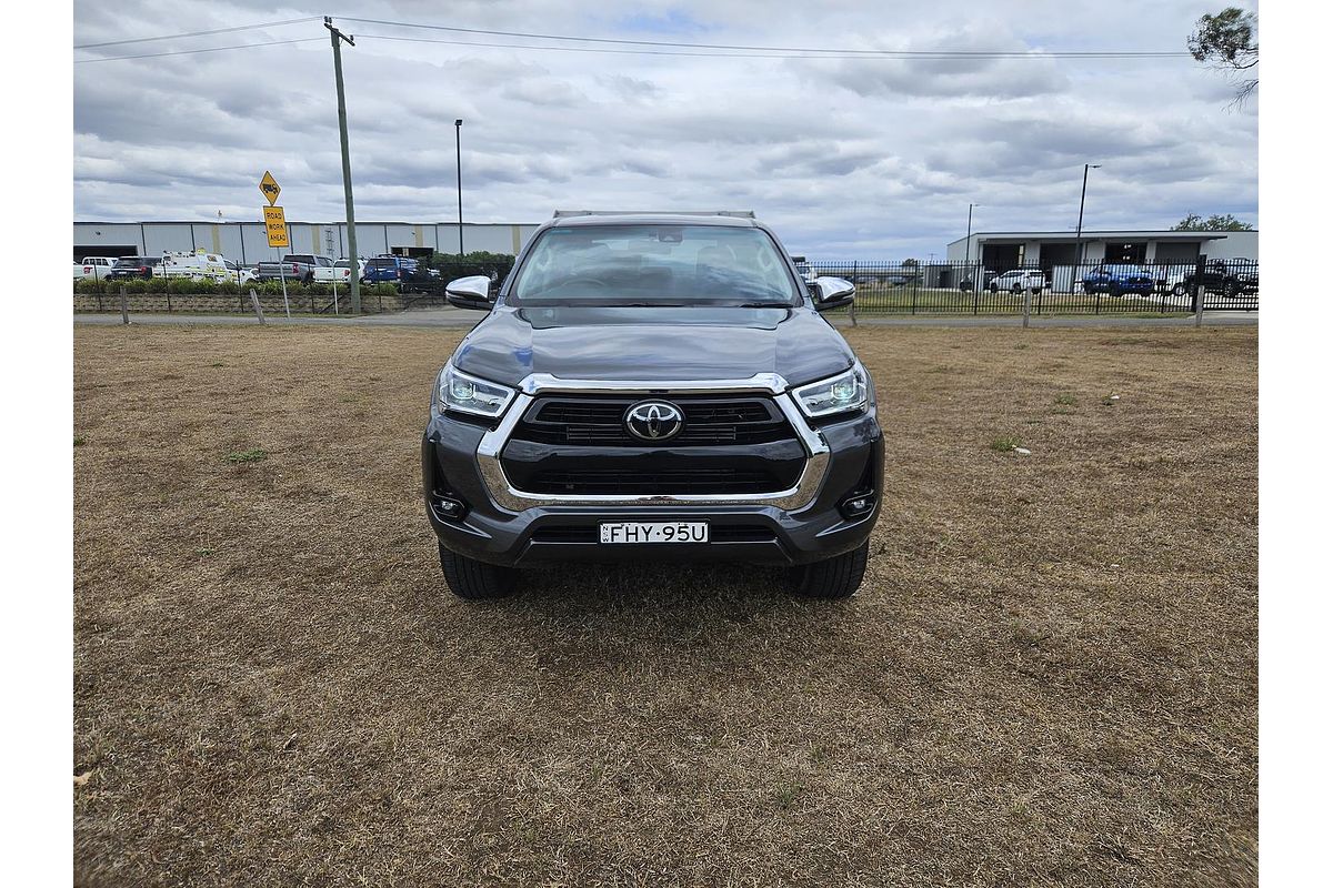 2023 Toyota Hilux SR5 GUN126R 4X4