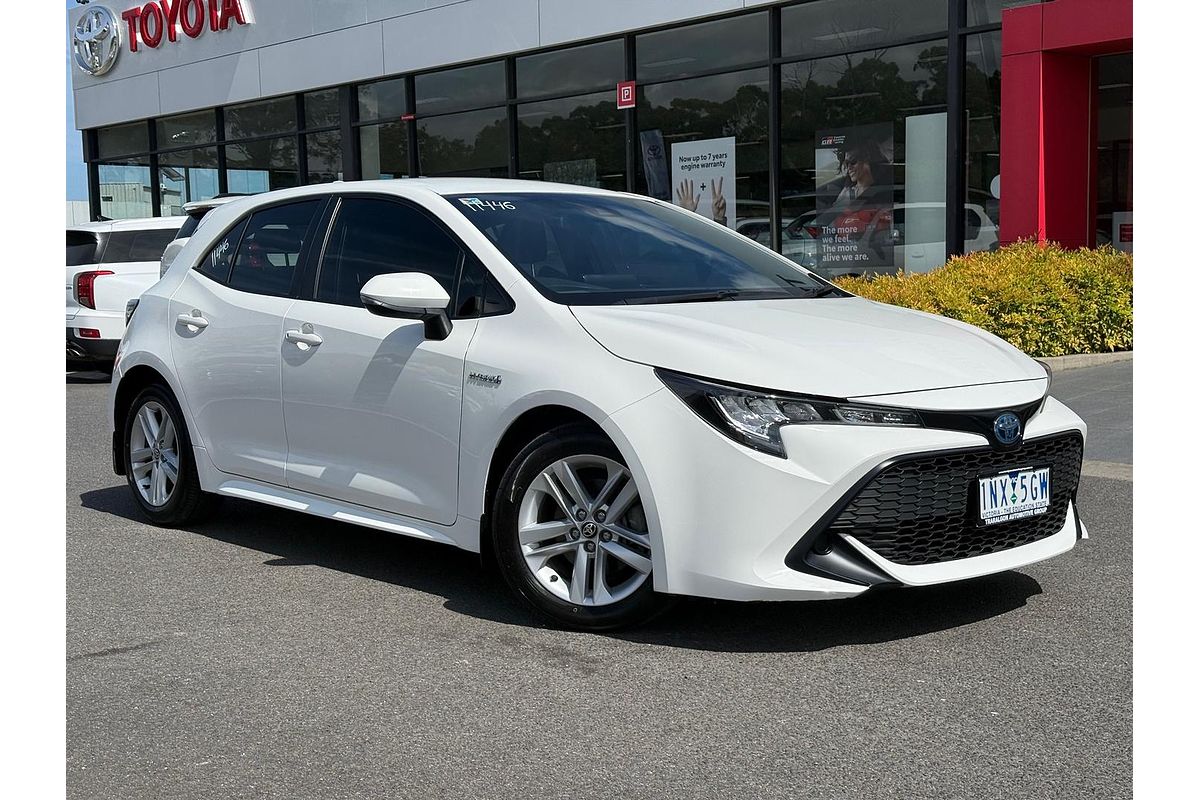 2018 Toyota Corolla Ascent Sport Hybrid ZWE211R