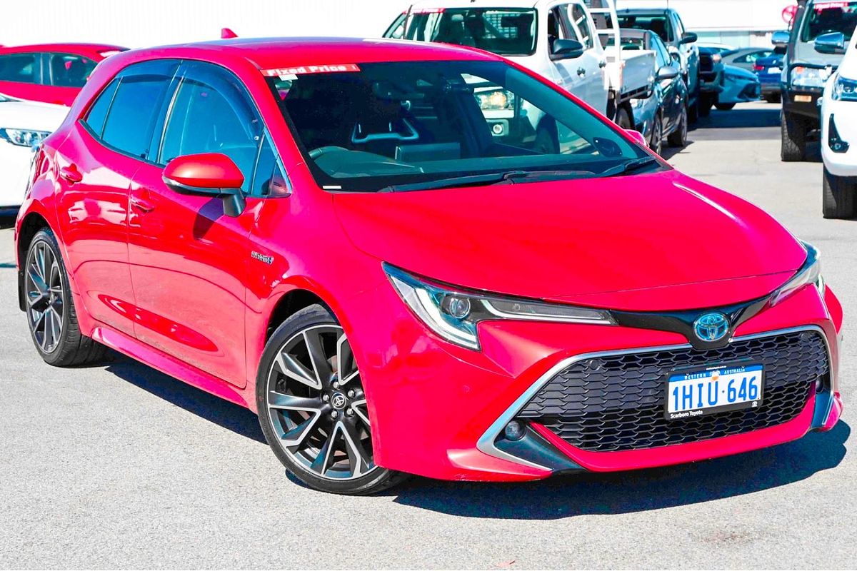 2019 Toyota Corolla ZR Hybrid ZWE211R