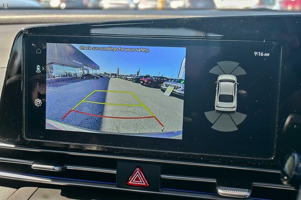 2025 Hyundai i30 Elite Hybrid CN7.V4