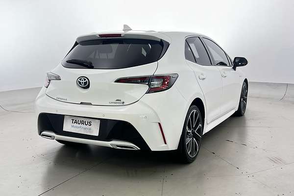 2021 Toyota Corolla ZR Hybrid ZWE211R thumb-4