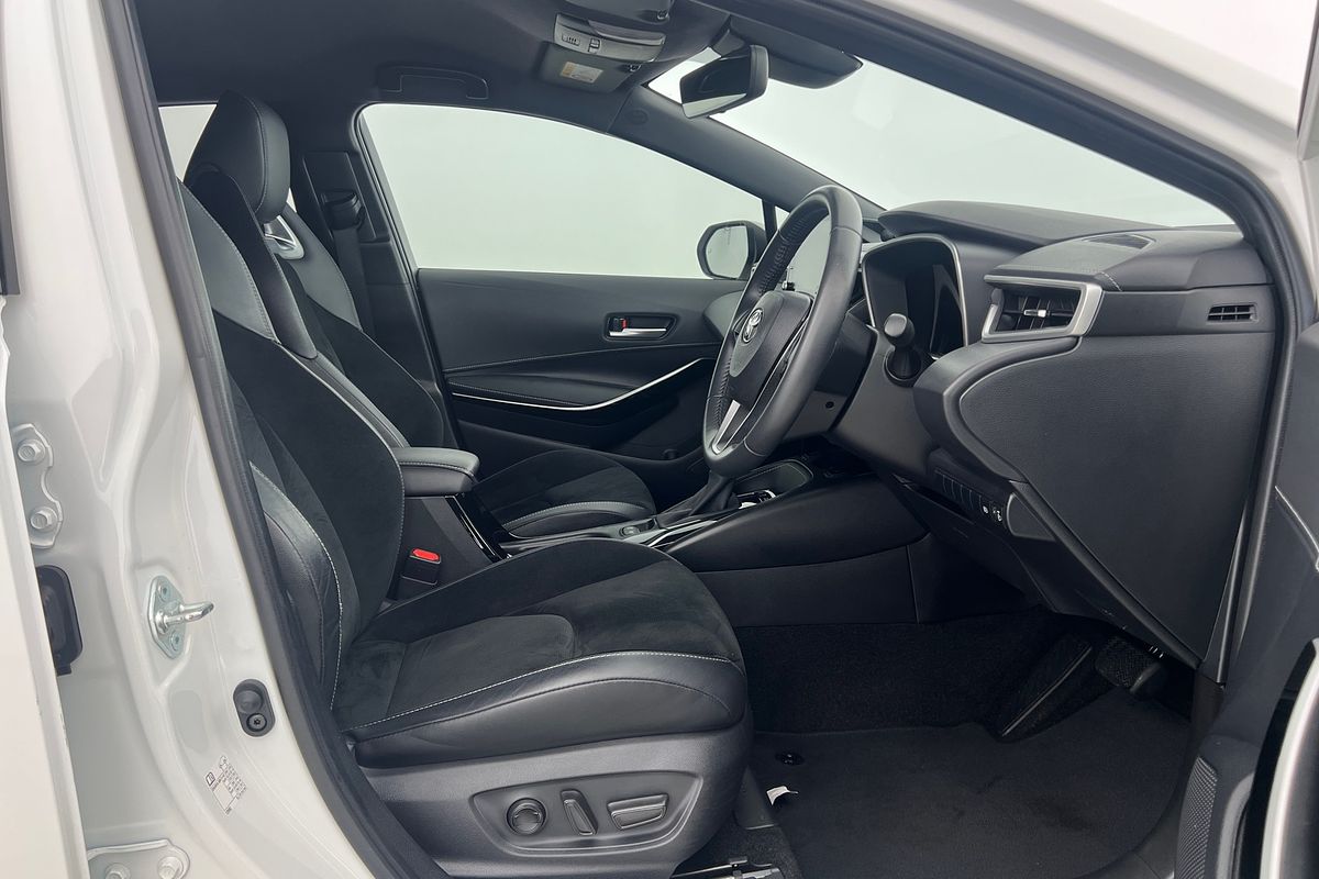 2021 Toyota Corolla ZR Hybrid ZWE211R