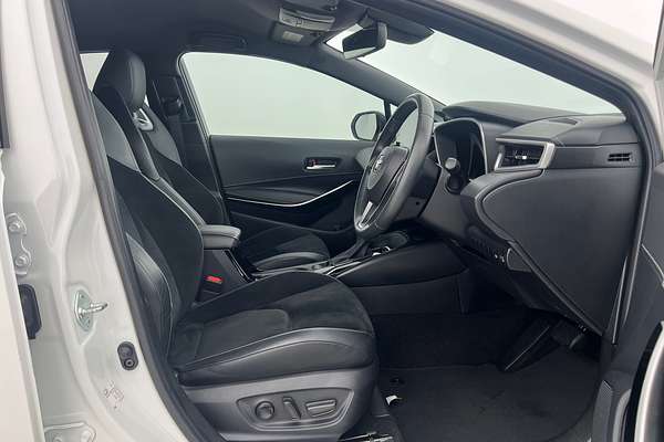 2021 Toyota Corolla ZR Hybrid ZWE211R thumb-8