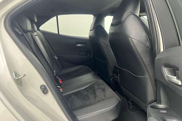 2021 Toyota Corolla ZR Hybrid ZWE211R thumb-16