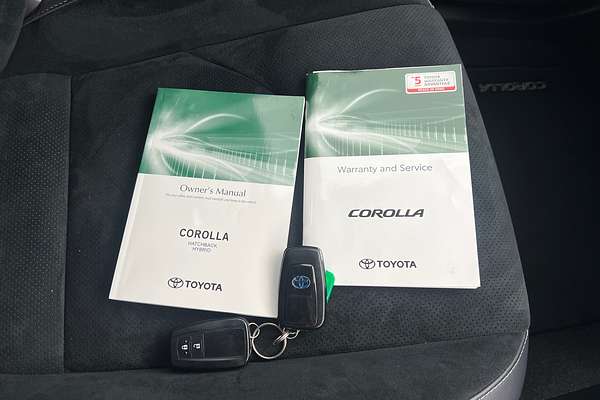 2021 Toyota Corolla ZR Hybrid ZWE211R thumb-19