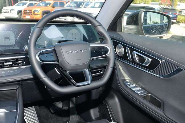 2025 Chery Tiggo 7 Super Hybrid Ultimate T32 thumb-12