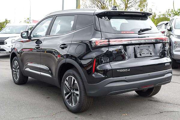 2025 Chery Tiggo 4 Hybrid Urban thumb-4