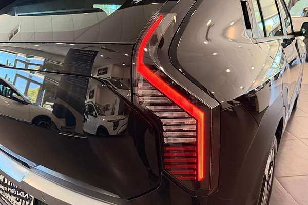 2025 Kia EV3 Earth Long Range SV thumb-9