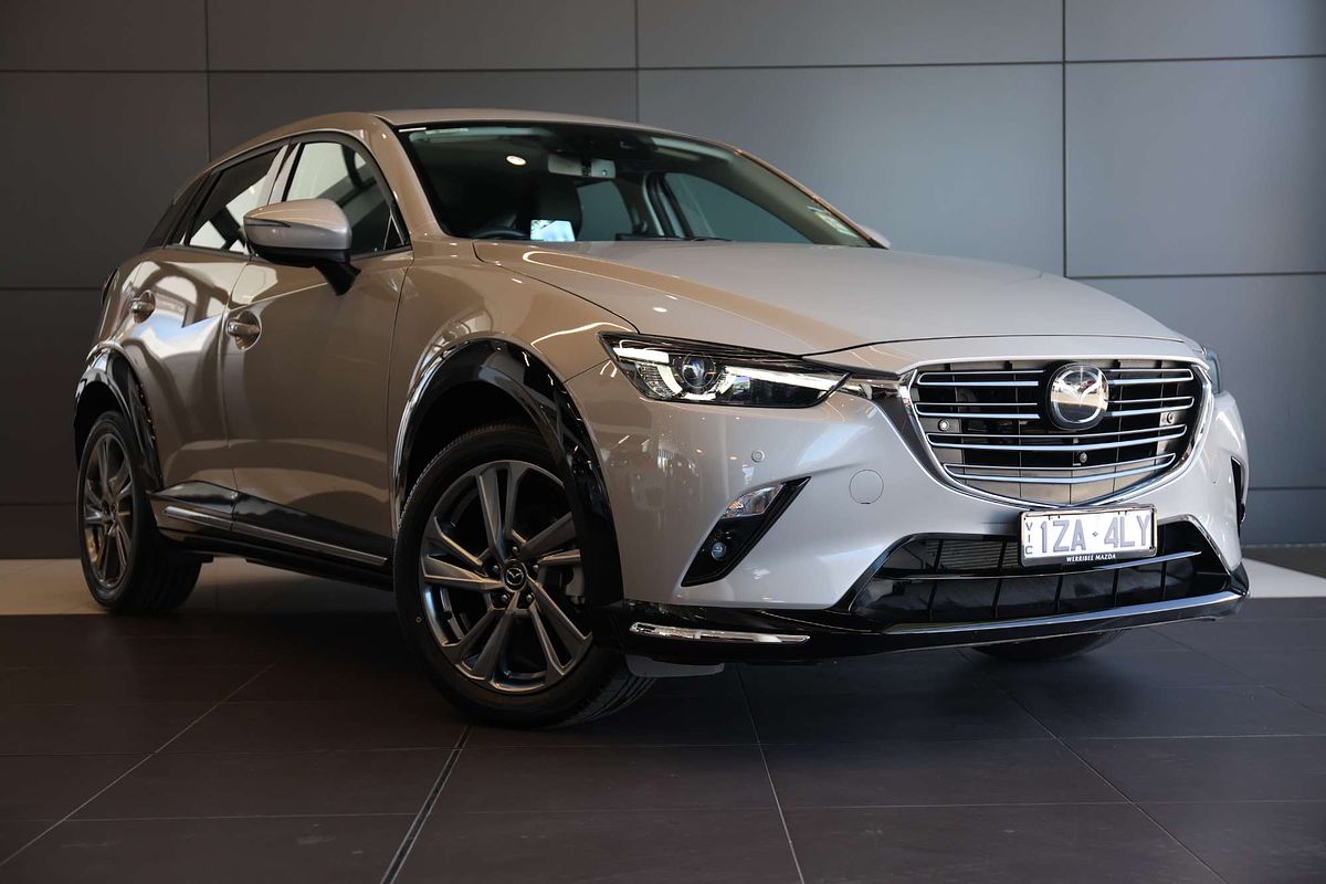2025 Mazda CX-3 G20 Akari DK