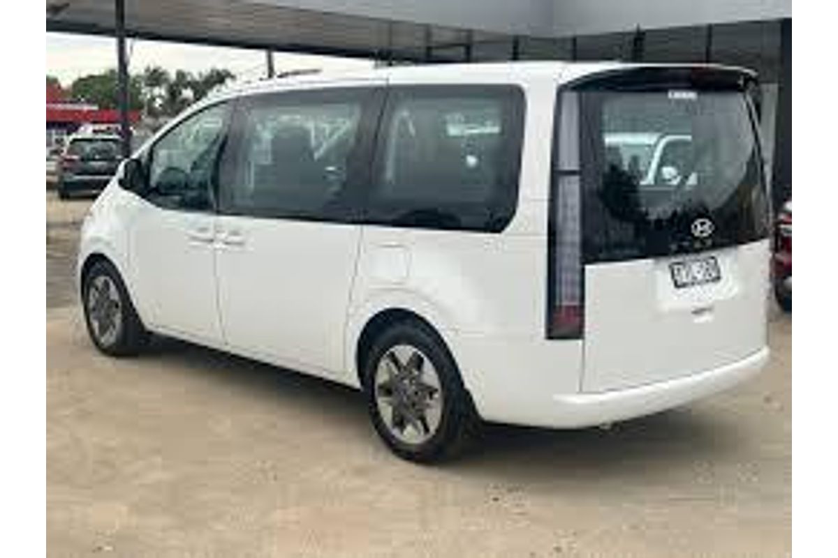 2025 Hyundai STARIA US4.V3
