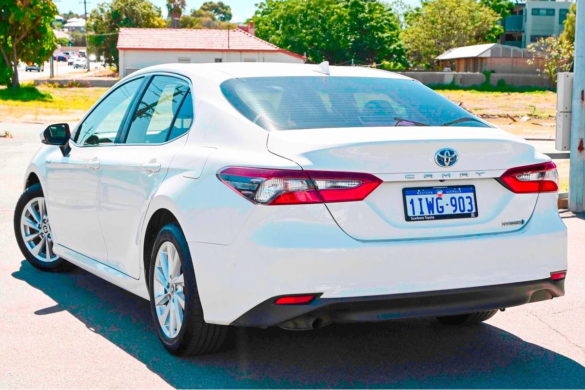 2021 Toyota Camry Ascent AXVH70R