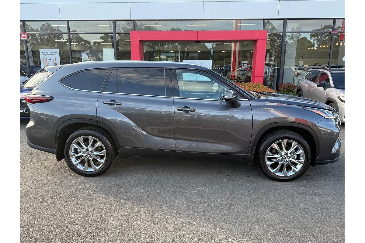 2025 Toyota Kluger Grande AXUH78R