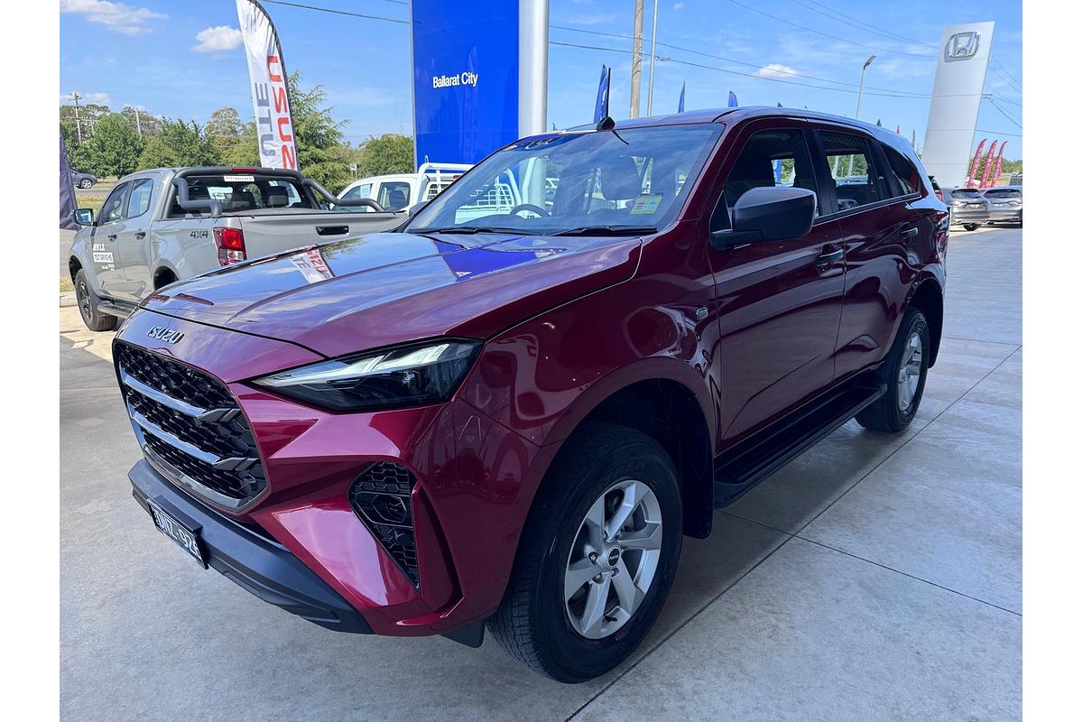 2025 Isuzu MU-X LS-M