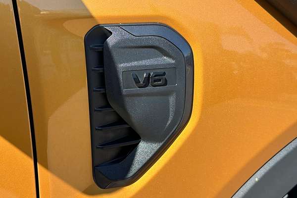 2022 Ford Ranger Wildtrak 4X4 3.0L thumb-2