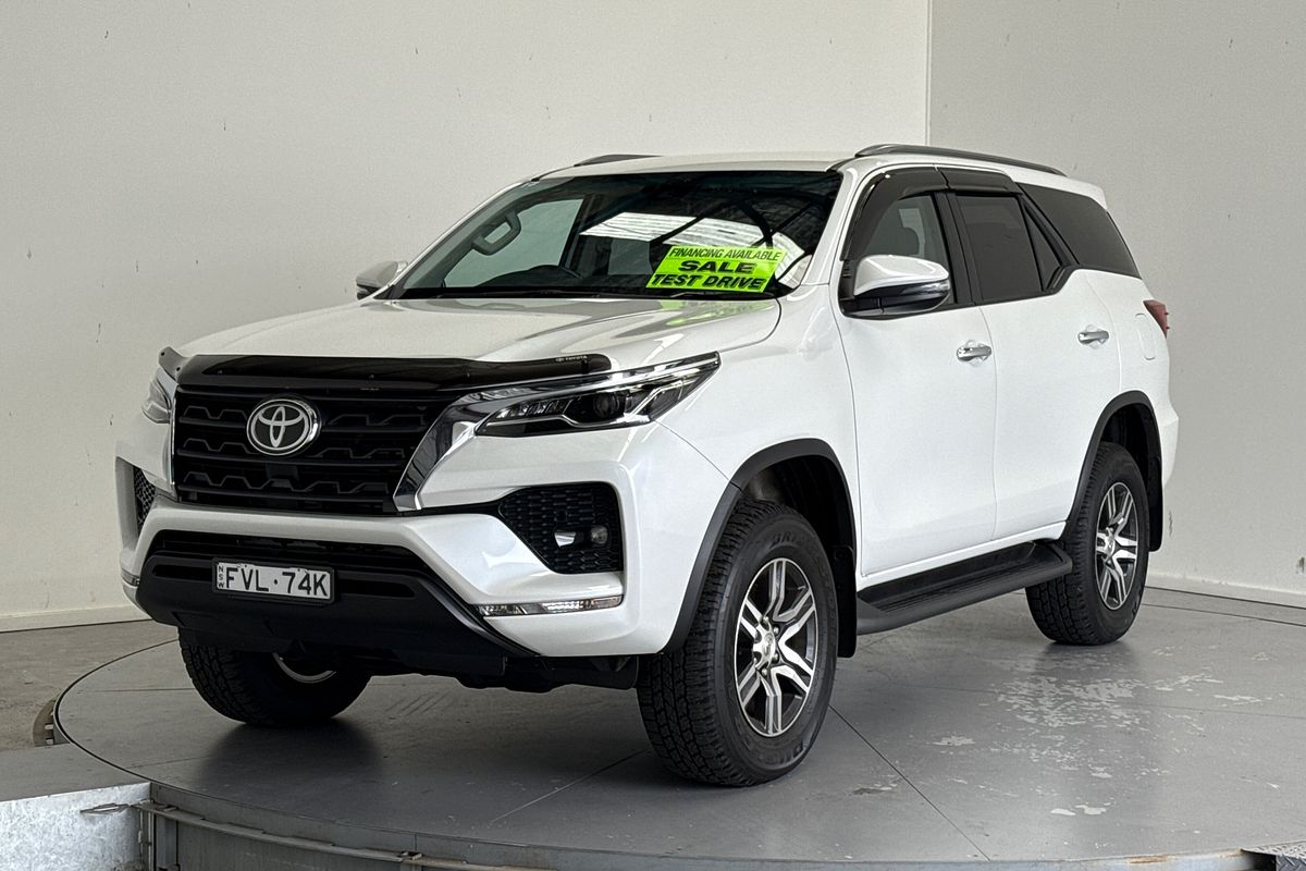 2025 Toyota Fortuner GXL GUN156R