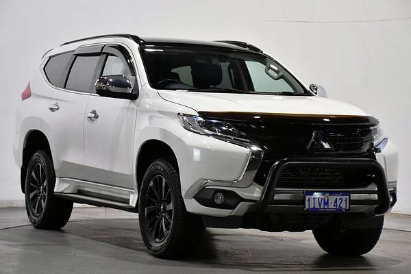 2019 Mitsubishi Pajero Sport Black Edition QE