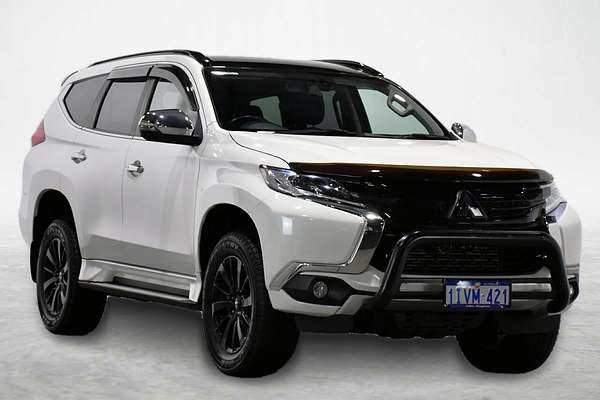 2019 Mitsubishi Pajero Sport Black Edition QE