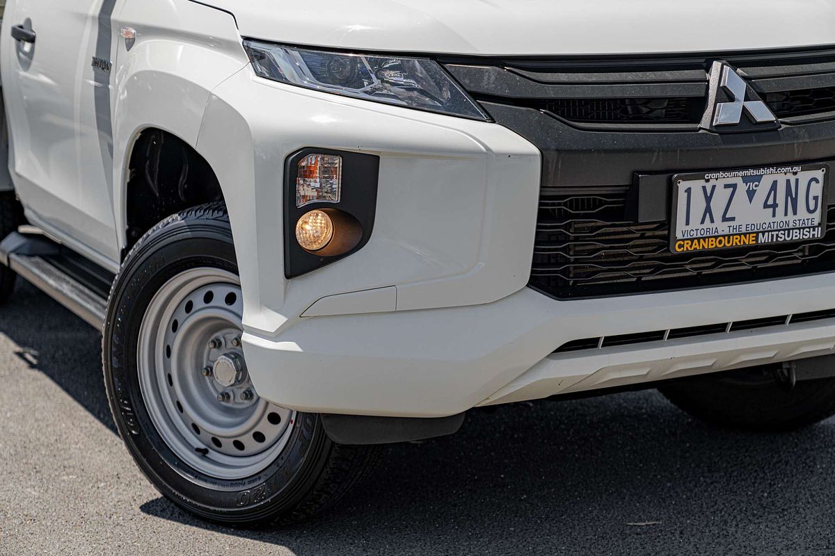 2023 Mitsubishi Triton GLX MR 4X4