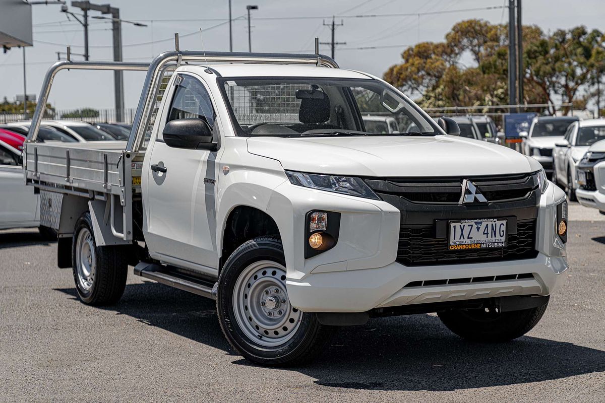 2023 Mitsubishi Triton GLX MR 4X4