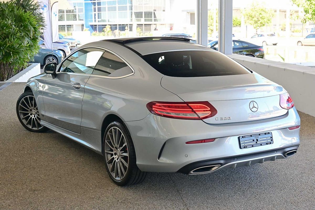 2016 Mercedes-Benz C-Class C300 C205
