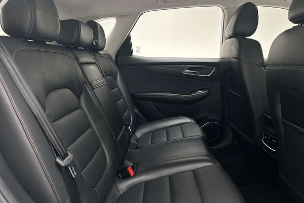 2022 MG HS Vibe SAS23 thumb-11