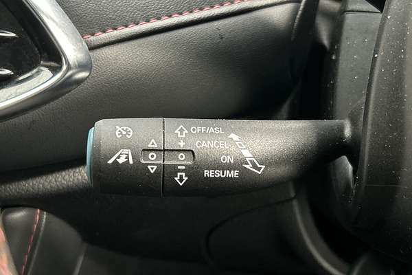 2022 MG HS Vibe SAS23 thumb-17