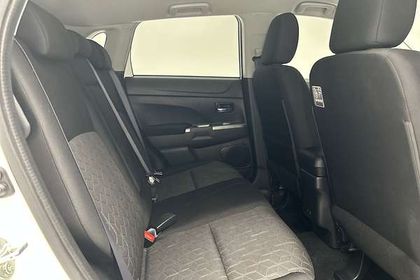 2024 Mitsubishi ASX LS XD thumb-11