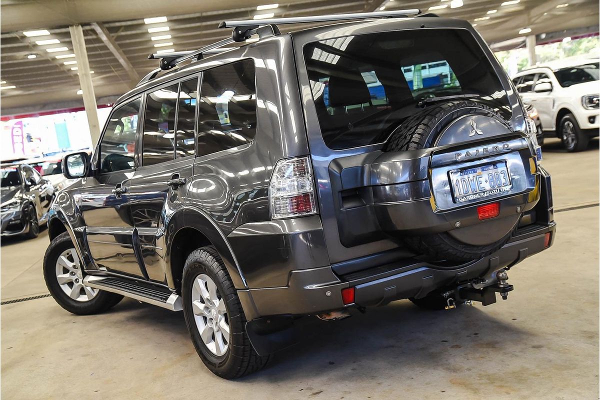 2012 Mitsubishi Pajero GLS NW
