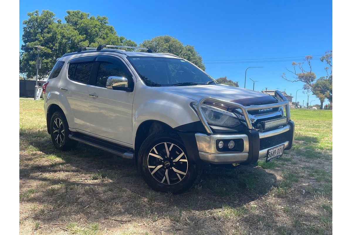 2019 Isuzu MU-X LS-T
