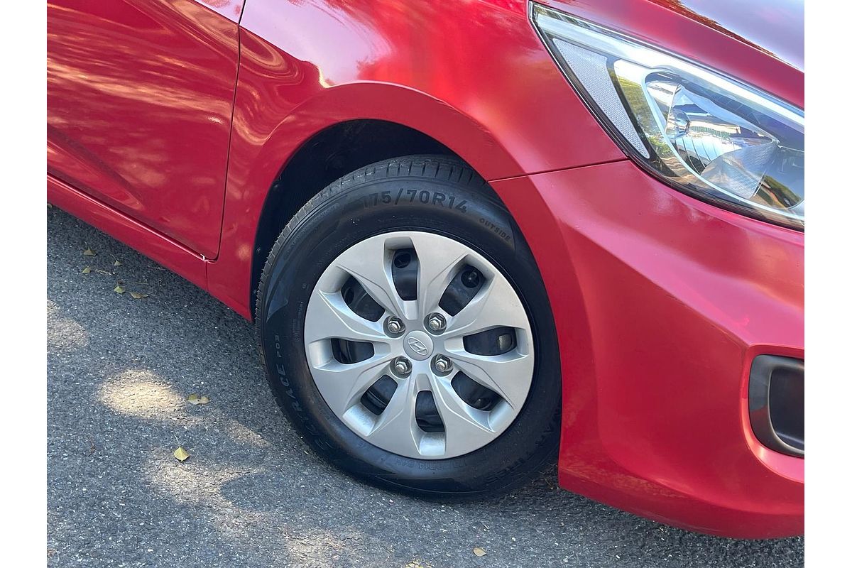 2016 Hyundai Accent Active RB4