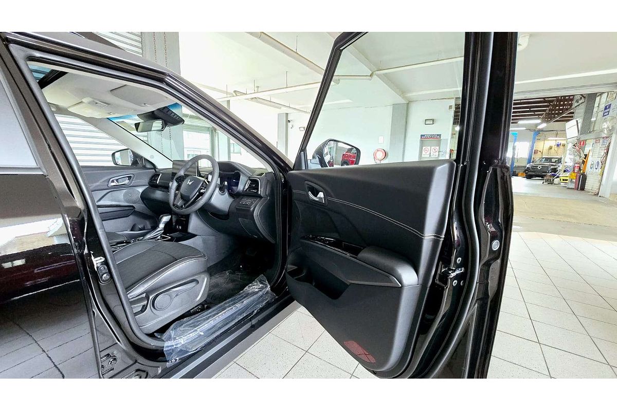 XUV 3X0 AX7L PM AT EXP ZY