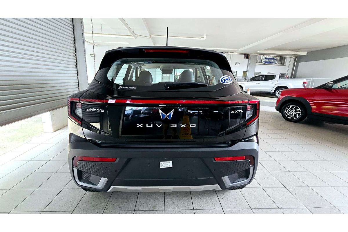 XUV 3X0 AX7L PM AT EXP ZY