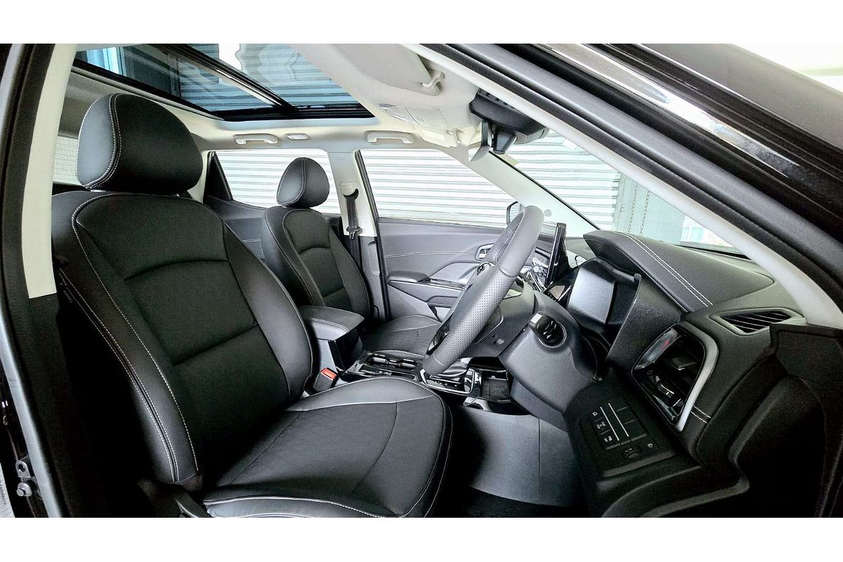 XUV 3X0 AX7L PM AT EXP ZY