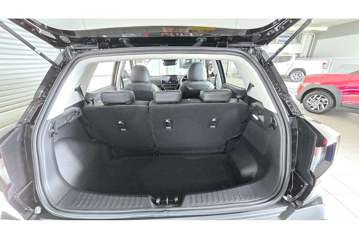 XUV 3X0 AX7L PM AT EXP ZY