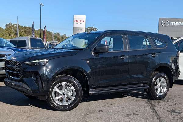 2025 Isuzu MU-X LS-M