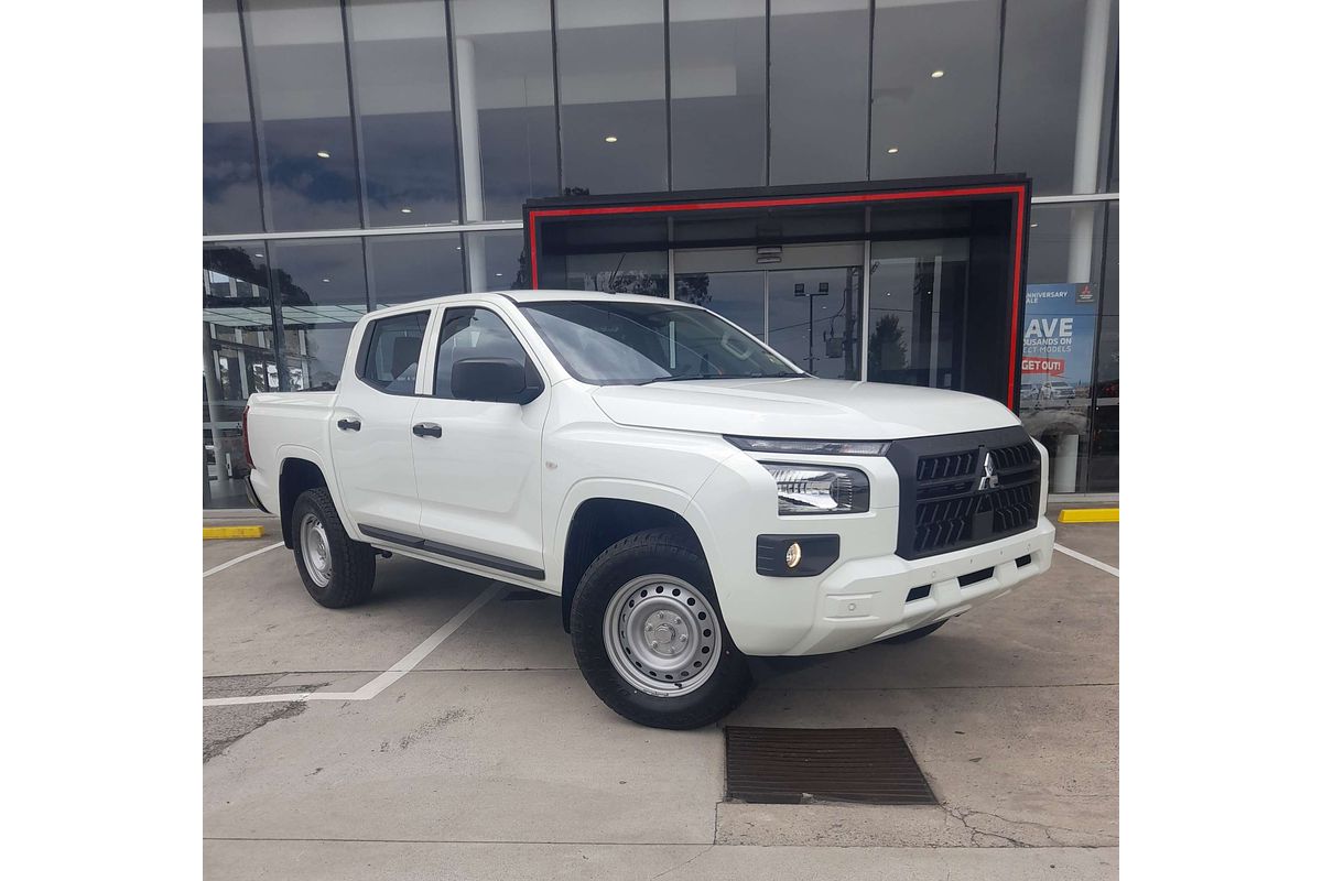2025 Mitsubishi Triton GLX MV 4X4